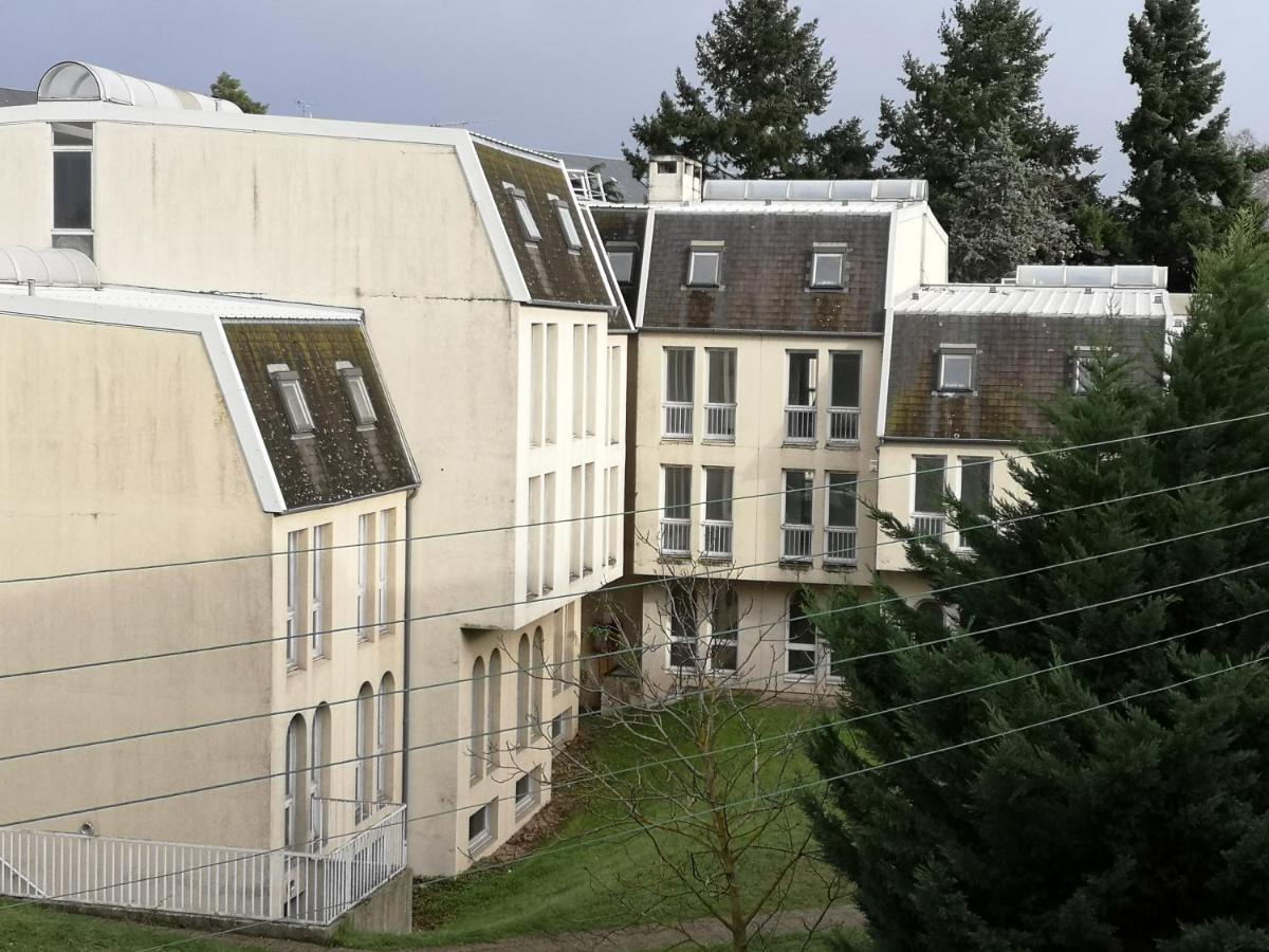 Auberge De Jeunesse D'Orléans Exterior foto